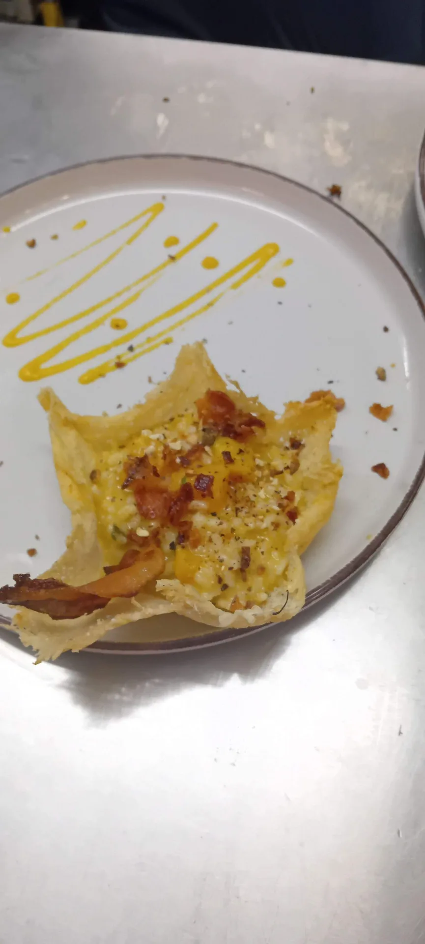Entrée en coupelle croustillante — Come di noi, Seraing