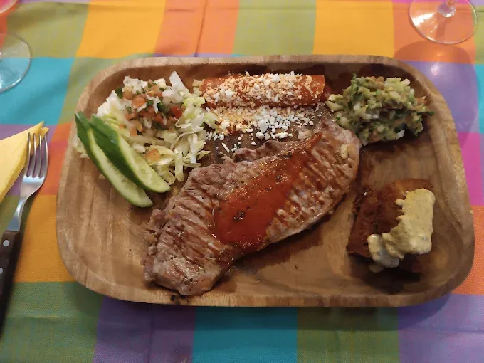 Grillade de viande à la mexicaine — El Mexicanito, Charleroi