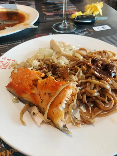 Wok In — buffet asiatique à Rebecq